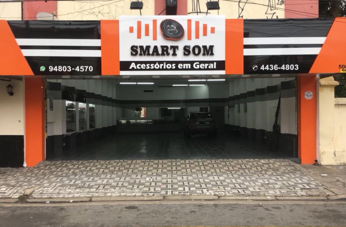 Som, multimídia, insulfilme, engates automotivos, lanternas na região de Santo André